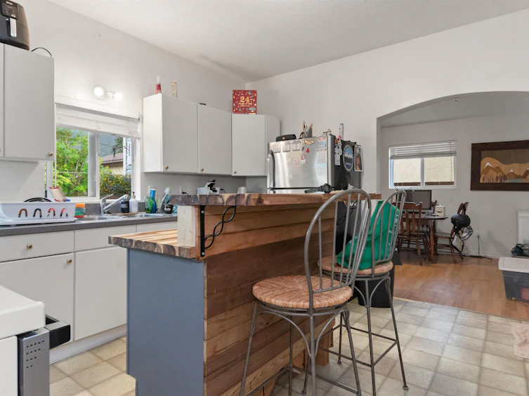 564 Wallace Street, Hope, BC, V0X 1L0 - 4