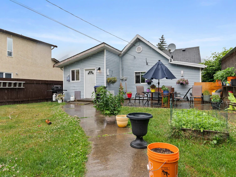 564 Wallace Street, Hope, BC, V0X 1L0 - 23