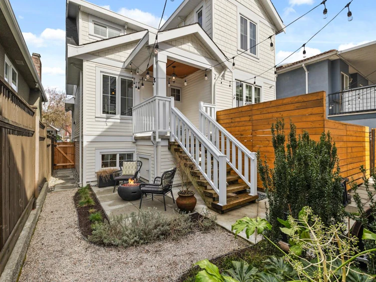 2248 Grant Street, Vancouver, BC, V5L 2Z7 - 25