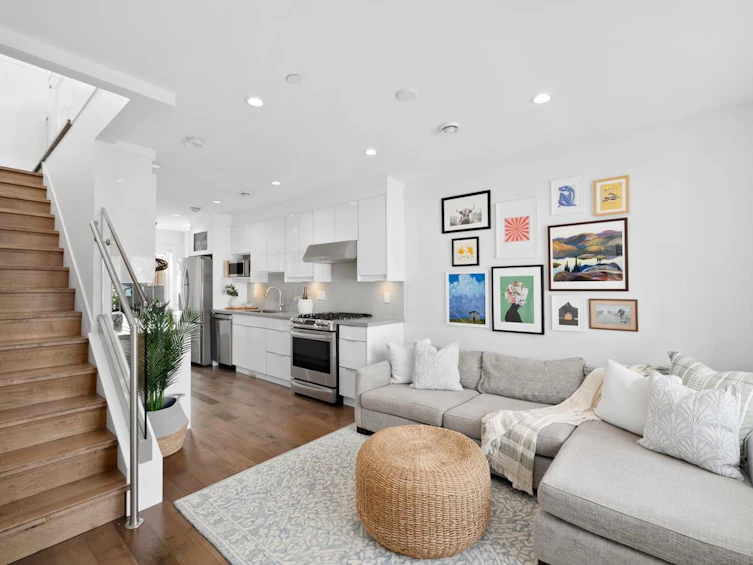 2248 Grant Street, Vancouver, BC, V5L 2Z7 - 6