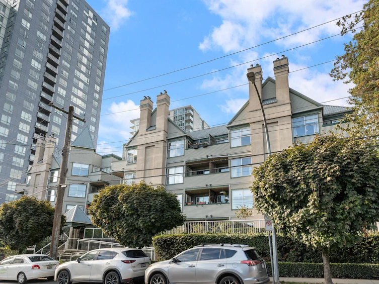 302-509 Carnarvon Street, New Westminster, BC, V3S 9Y3 - 24