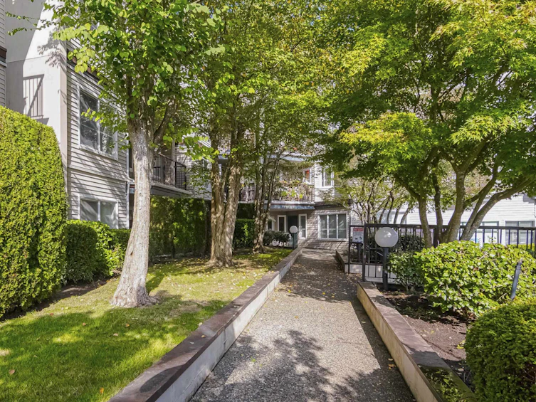 217-5765 Glover Road, Langley, BC, V3A 8M8 - 2