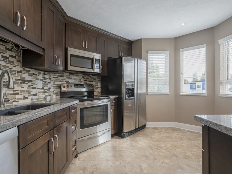 217-5765 Glover Road, Langley, BC, V3A 8M8 - 5
