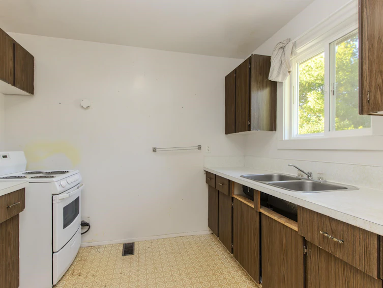 38183 Lombardy Crescent, Squamish, BC, V8B 0X3 - 11