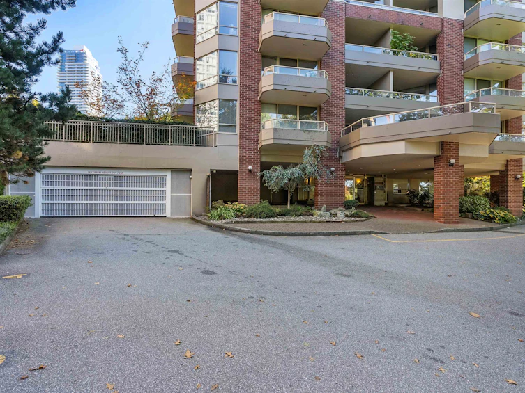 501-728 Farrow Street, Coquitlam, BC, V3J 3S6 - 2
