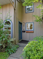 3 900 W 17th Street