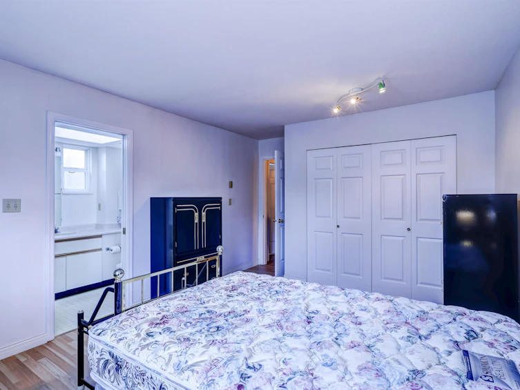 200-10077 156 Street, Surrey, BC, V3R 4L6 - 18