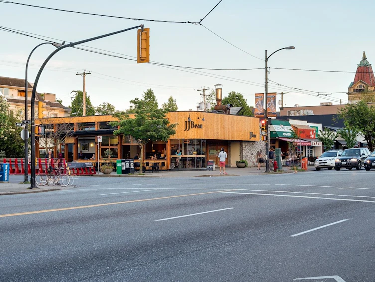 158 E 17th Avenue, Vancouver, BC, V5V 1A4 - 32