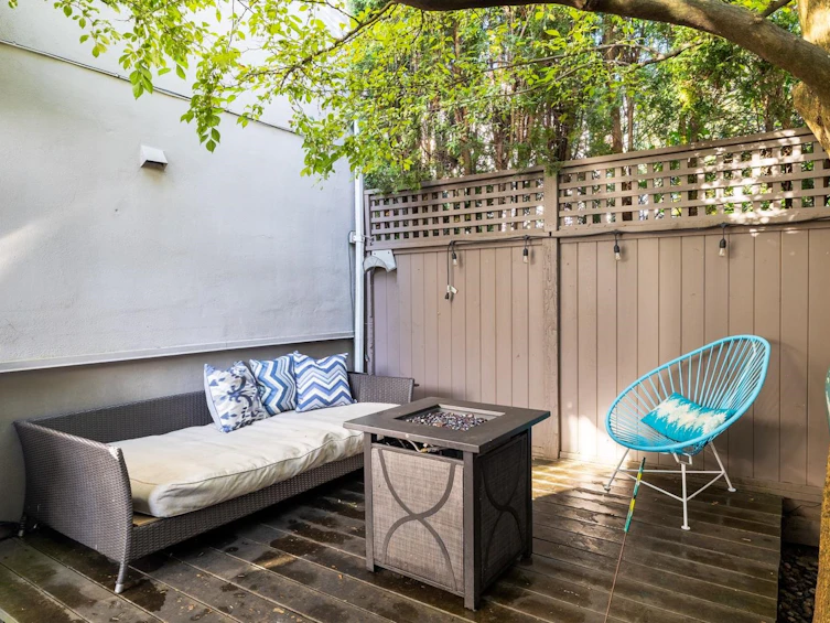 158 E 17th Avenue, Vancouver, BC, V5V 1A4 - 25