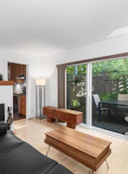 158 E 17th Avenue
