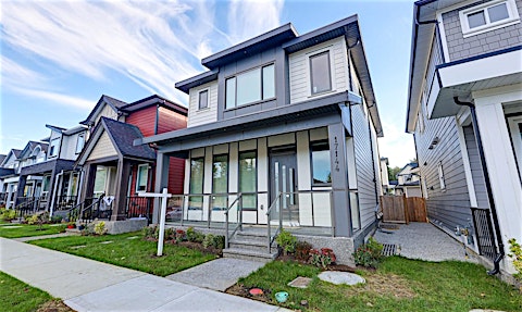 17144 1 Avenue, Surrey, BC, V3Z 9R2