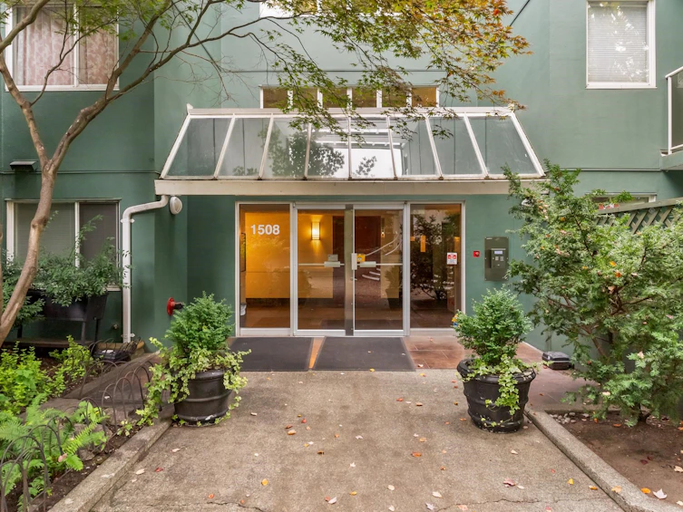 210-1508 Mariner Walk, Vancouver, BC, V6J 4X9 - 32