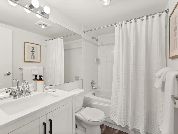 210-1508 Mariner Walk, Vancouver, BC, V6J 4X9 - 25