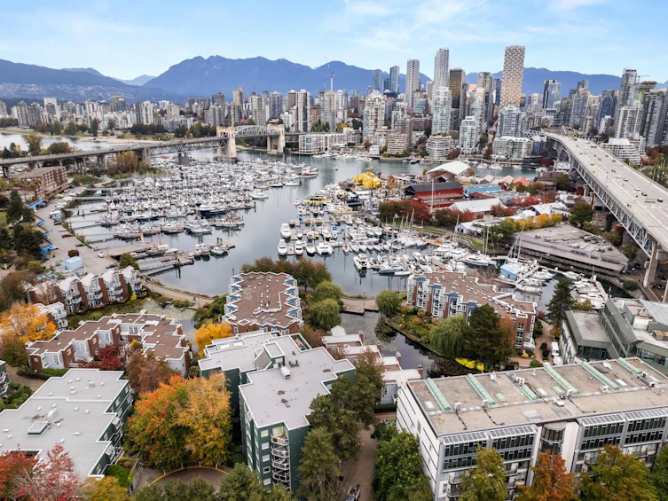 210-1508 Mariner Walk, Vancouver, BC, V6J 4X9 - 35