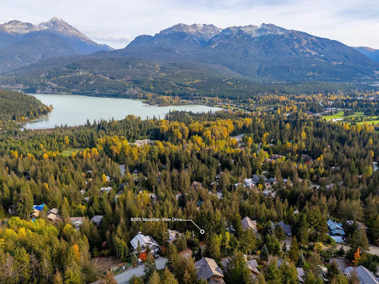 8365 Mountain View Drive, Whistler, BC, V8E 0G3 - 10