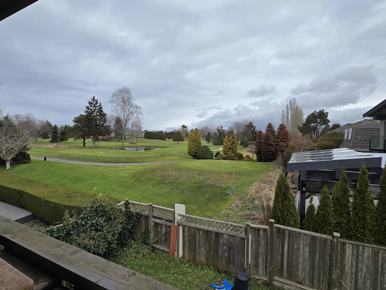 3211 Bowen Drive, Richmond, BC, V7C 4C6 - 2