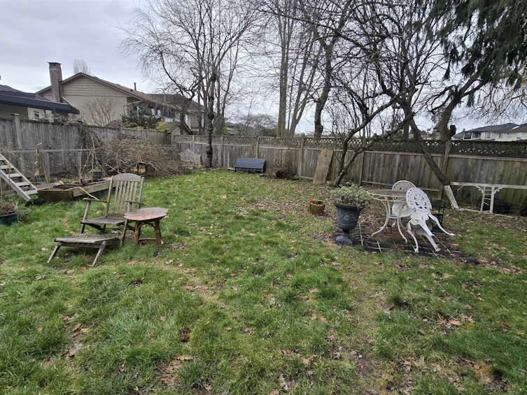 3211 Bowen Drive, Richmond, BC, V7C 4C6 - 4