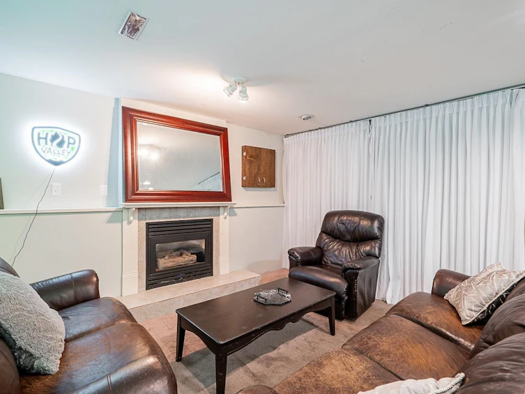 14449 19a Avenue, Surrey, BC, V4A 6X3 - 30