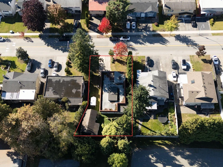 9376 Prince Charles Boulevard, Surrey, BC, V3V 1S6 - 4