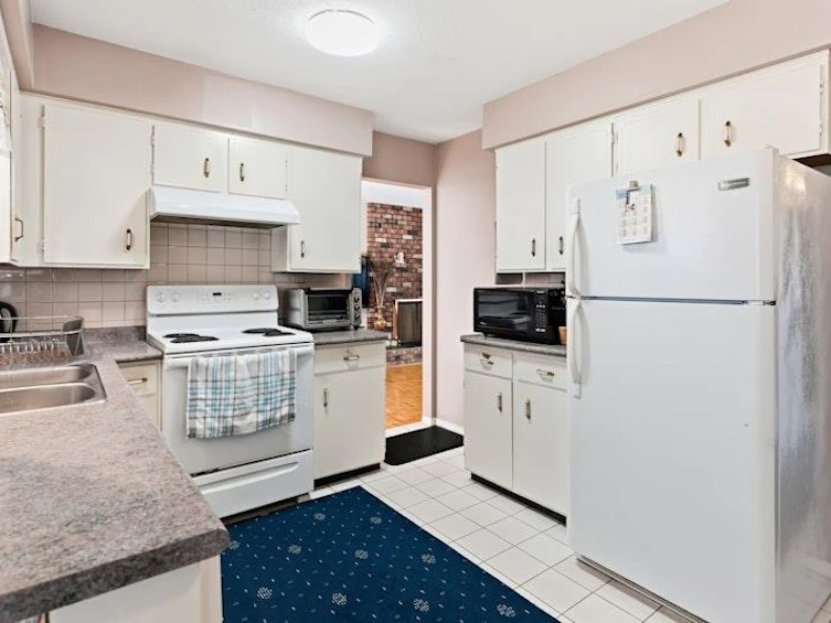13318 Sutton Place, Surrey, BC, V3V 6P8 - 8