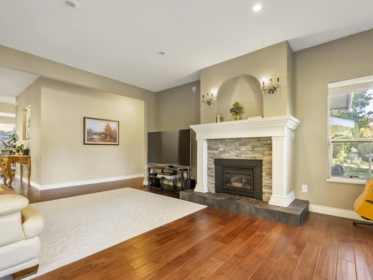 4615 232 Street, Langley, BC, V2Z 2S1 - 2