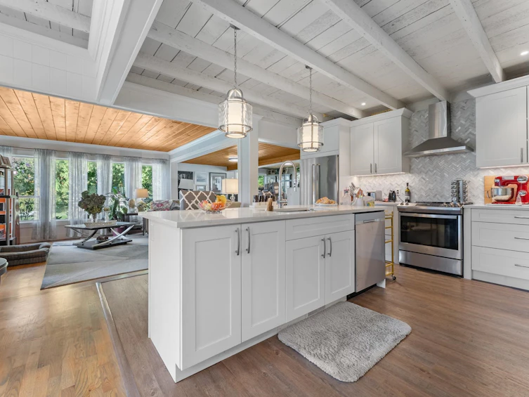 46751 Chilliwack Lake Road, Chilliwack, BC, V2R 4N2 - 7