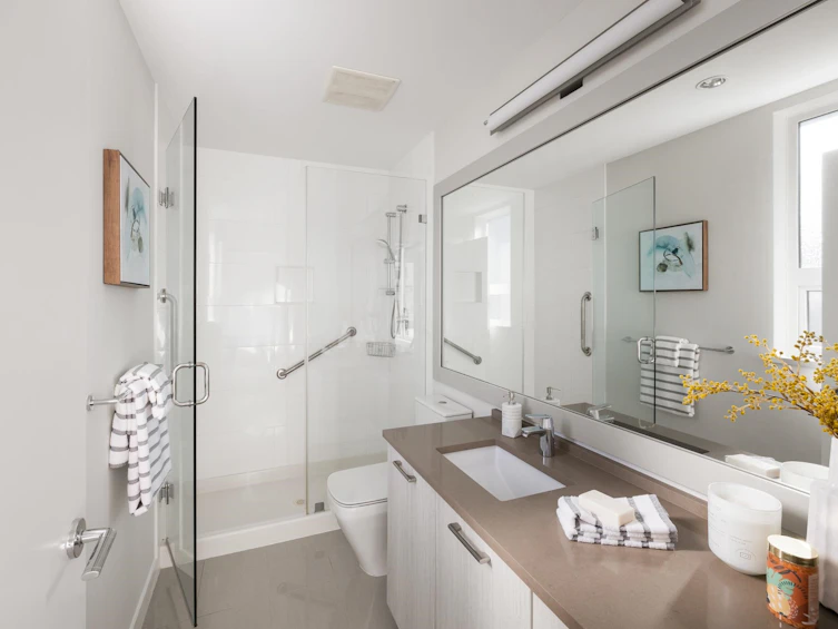 312-123 W 1st Street, North Vancouver, BC, V7M 0E5 - 30