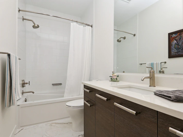 503-33540 Mayfair Avenue, Abbotsford, BC, V2S 0J3 - 15