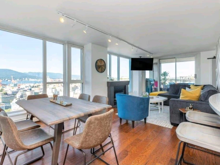 2503-183 Keefer Place, Vancouver, BC, V6B 6B9 - 2