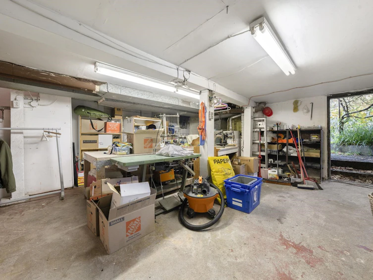 858 Union Street, Vancouver, BC, V6A 2C4 - 31