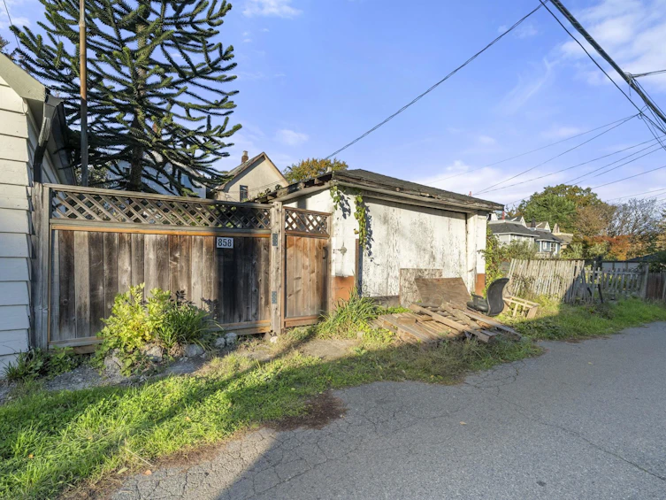 858 Union Street, Vancouver, BC, V6A 2C4 - 39