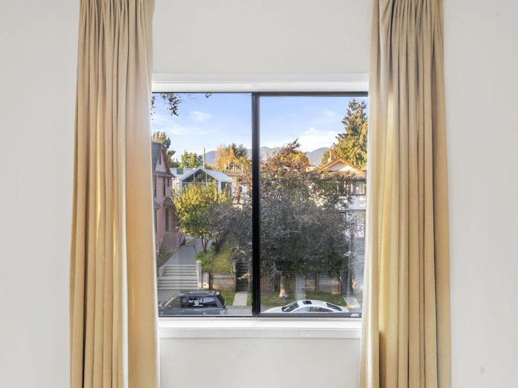 858 Union Street, Vancouver, BC, V6A 2C4 - 24