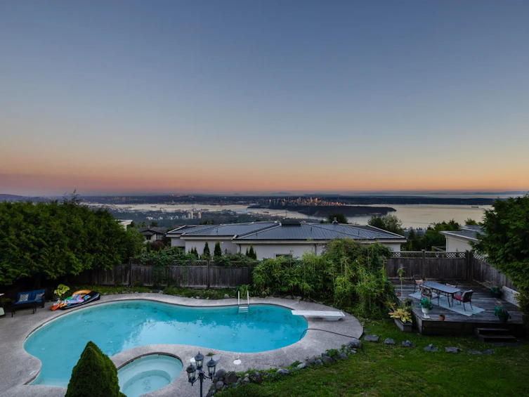 1591 Chartwell Drive, West Vancouver, BC, V7S 2R9 - 2