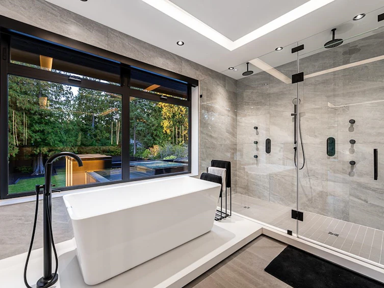 12551 22 Avenue, Surrey, BC, V4A 2B6 - 22