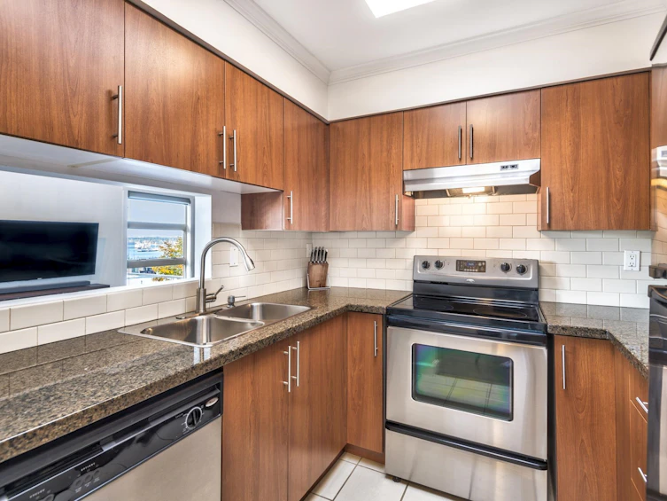 305-235 W 4th Street, North Vancouver, BC, V7M 1H8 - 10