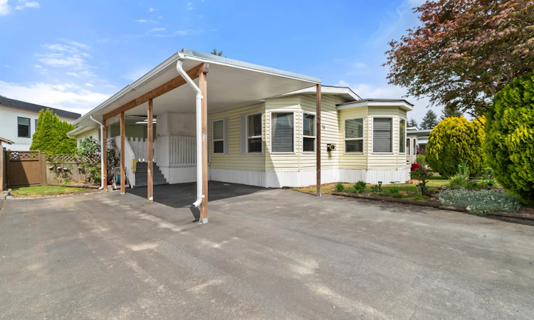76-6035 Vedder Road