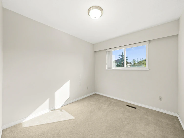 12178 97 Avenue, Surrey, BC, V3V 2C9 - 17