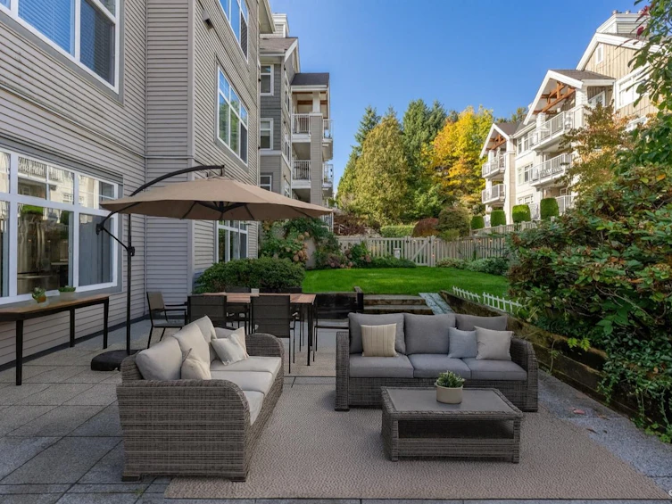 111-1432 Parkway Boulevard, Coquitlam, BC, V3E 3L9 - 3