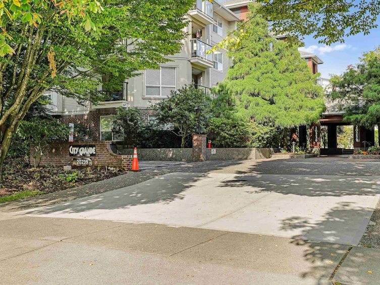 107-20239 Michaud Crescent, Langley, BC, V3A 8L1 - 18
