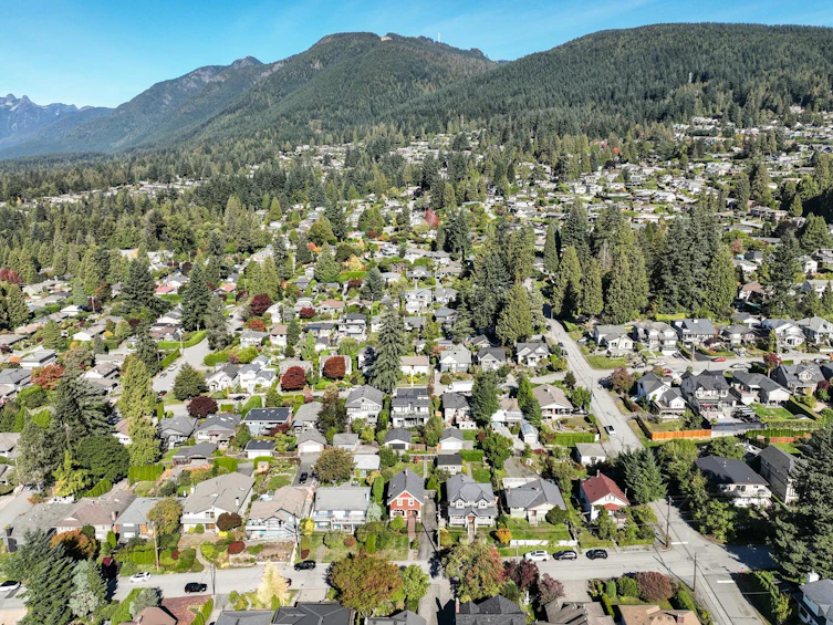 234 W Windsor Road, North Vancouver, BC, V7N 2N1 - 38