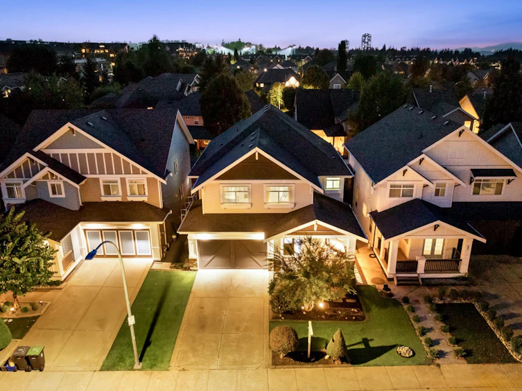 8343 209a Street, Langley, BC, V2Y 0A5 - 3