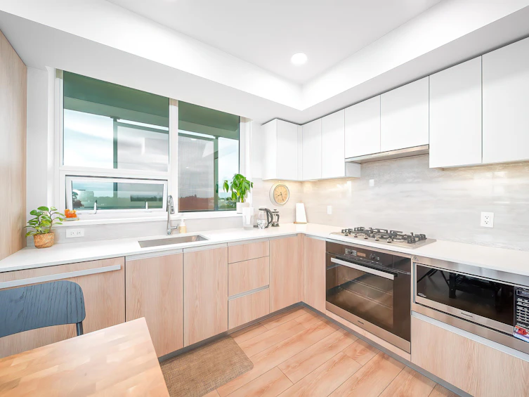 909-6633 Buswell Street, Richmond, BC, V6Y 0M3 - 4