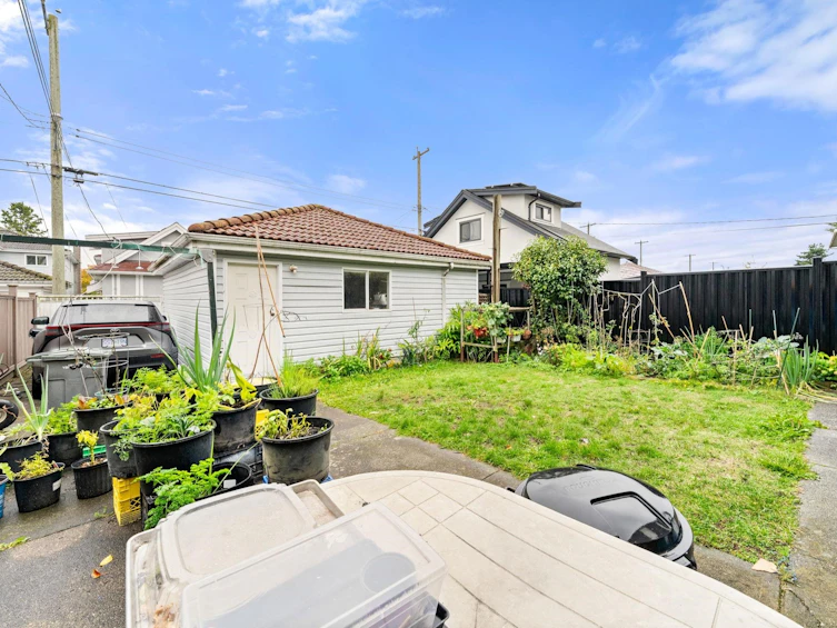 350 E 50th Avenue, Vancouver, BC, V5X 1A8 - 35