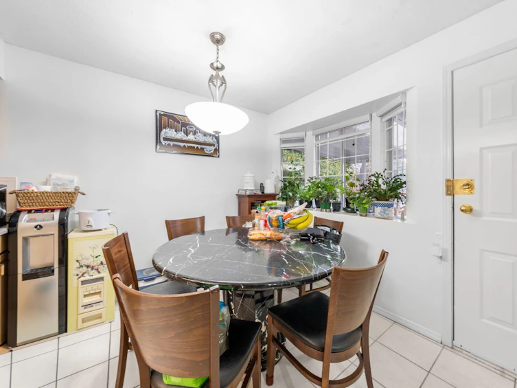 350 E 50th Avenue, Vancouver, BC, V5X 1A8 - 14
