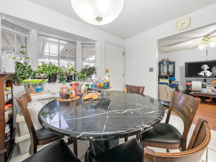 350 E 50th Avenue, Vancouver, BC, V5X 1A8 - 16