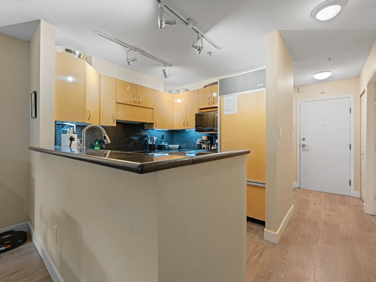 102-3083 W 4th Avenue, Vancouver, BC, V6K 1R5 - 17