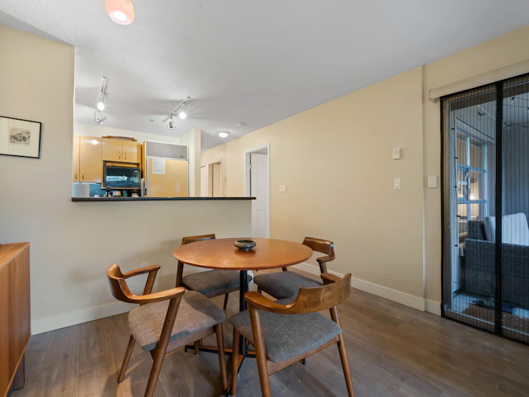 102-3083 W 4th Avenue, Vancouver, BC, V6K 1R5 - 12