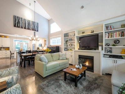 74-6450 187 Street - 5