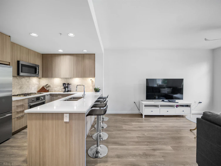 214-3289 Riverwalk Avenue, Vancouver, BC, V5S 0G2 - 5