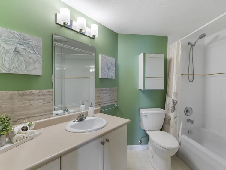 313-8139 121a Street, Surrey, BC, V3W 0Z2 - 15